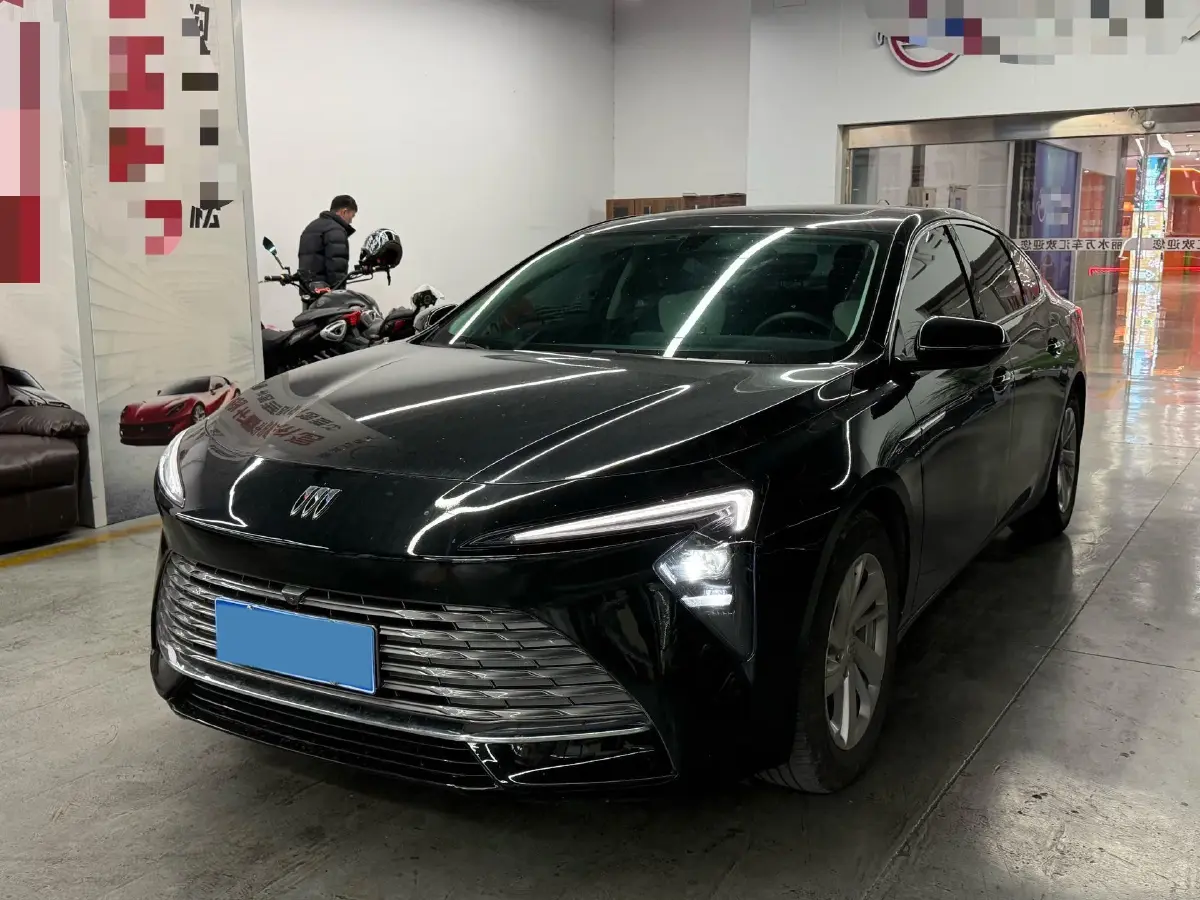 2023 Buick Larcosse 1.5T 180HP L4 CVT