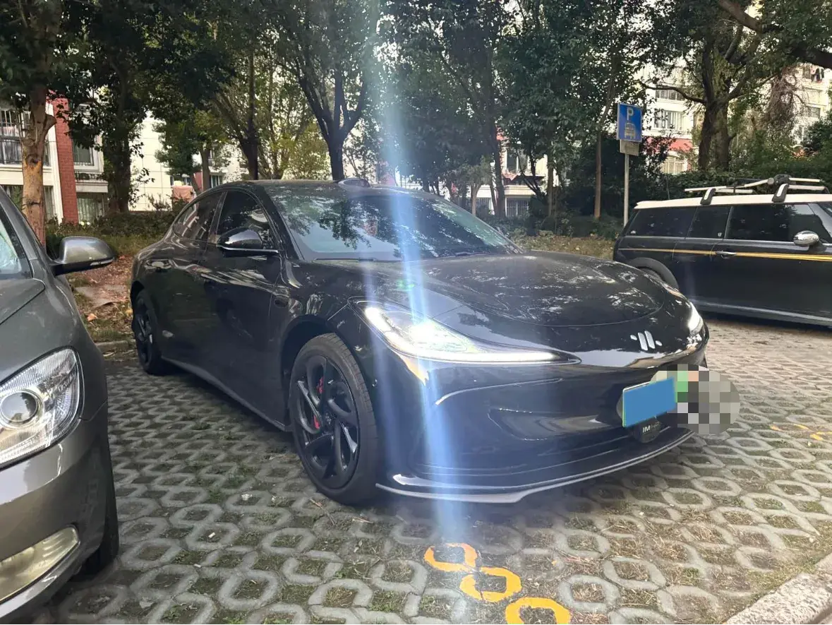 2024 IM L6 thumbnail 2