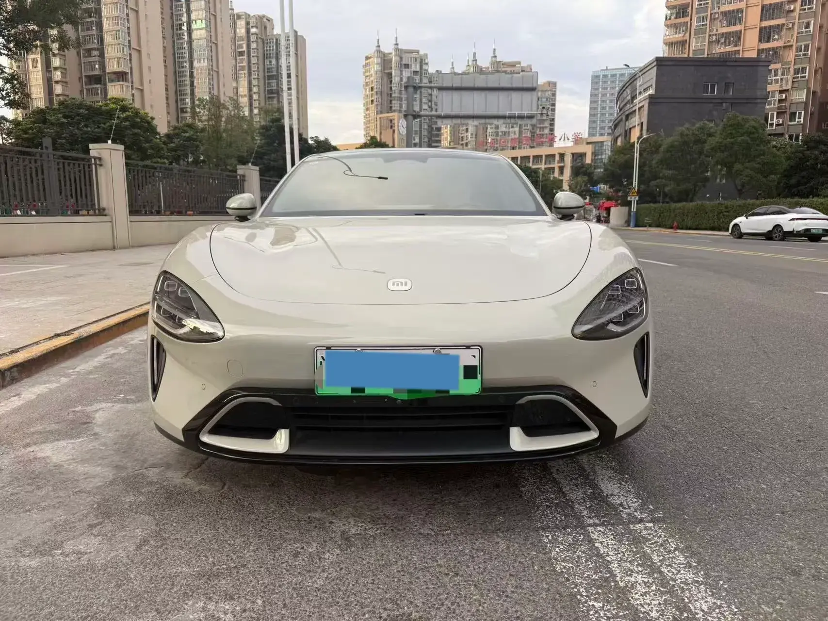 2024 MI SU7 thumbnail 2