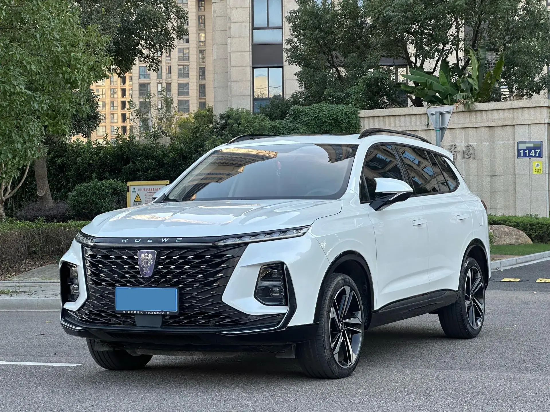 2022 ROEWE RX5 view 1