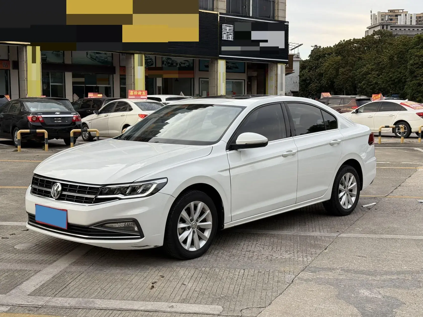 2019 VOLKSWAGEN BORA view 1