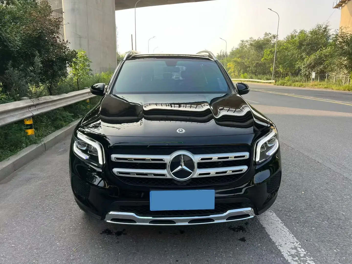 2023 MERCEDES-BENZ GLB thumbnail 2