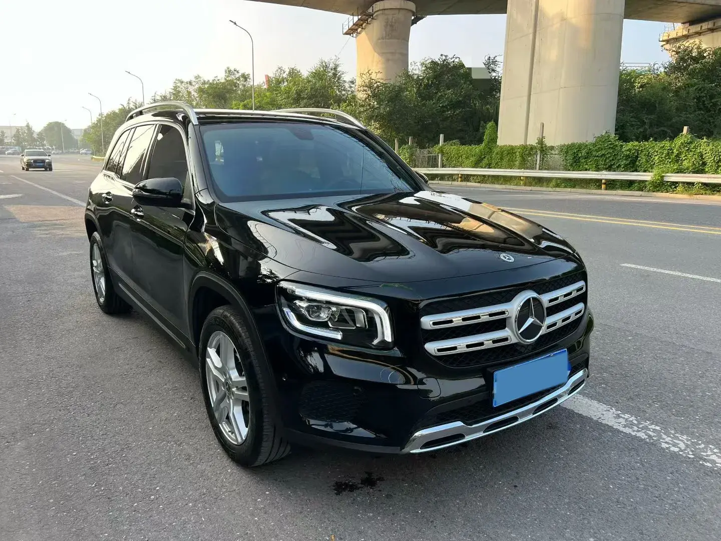 2023 MERCEDES-BENZ GLB thumbnail 3