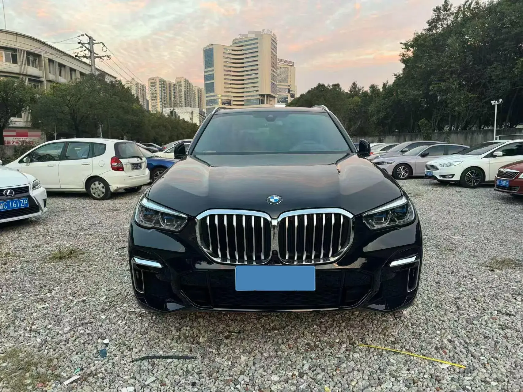 2022 BMW X5 thumbnail 2