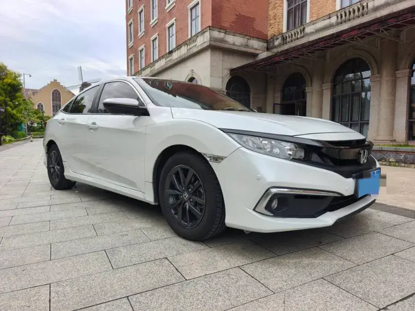 2019 HONDA CIVIC thumbnail 3