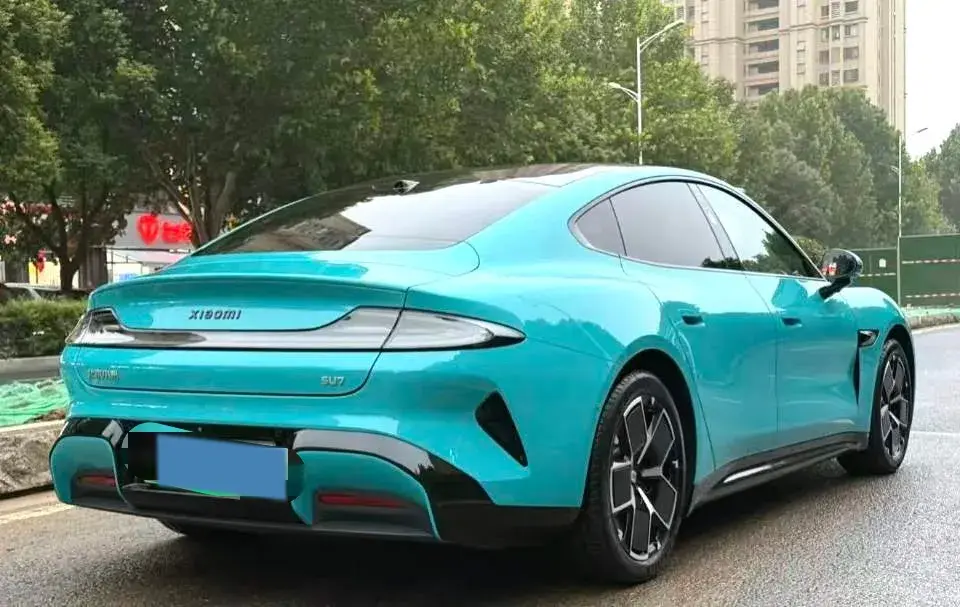 2024 MI SU7 thumbnail 2