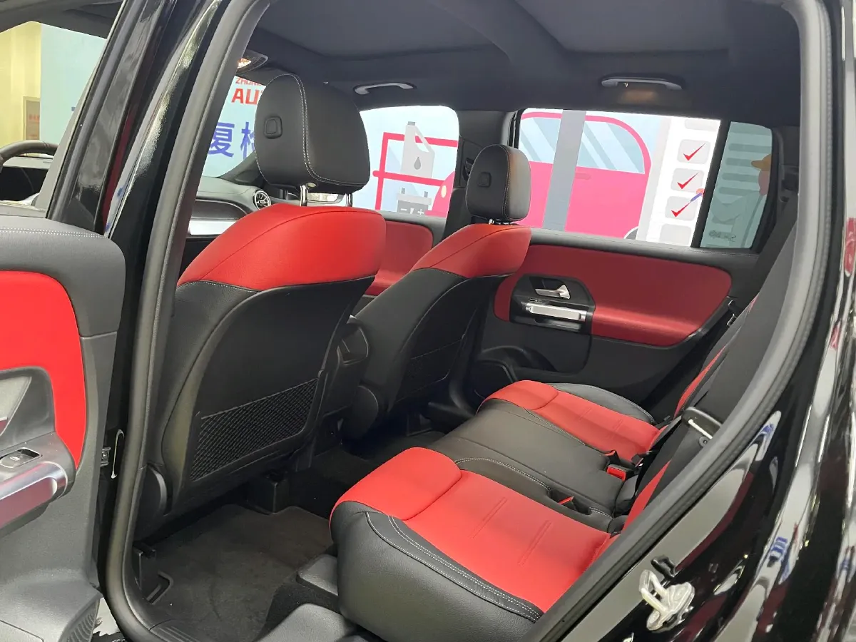 2022 Mercedes-Benz GLB AMG 2.0T 306HP L4 8DCT,autocango,china used car exporter,china ev exporter,chinese used car exporter,chinese used ev exporter