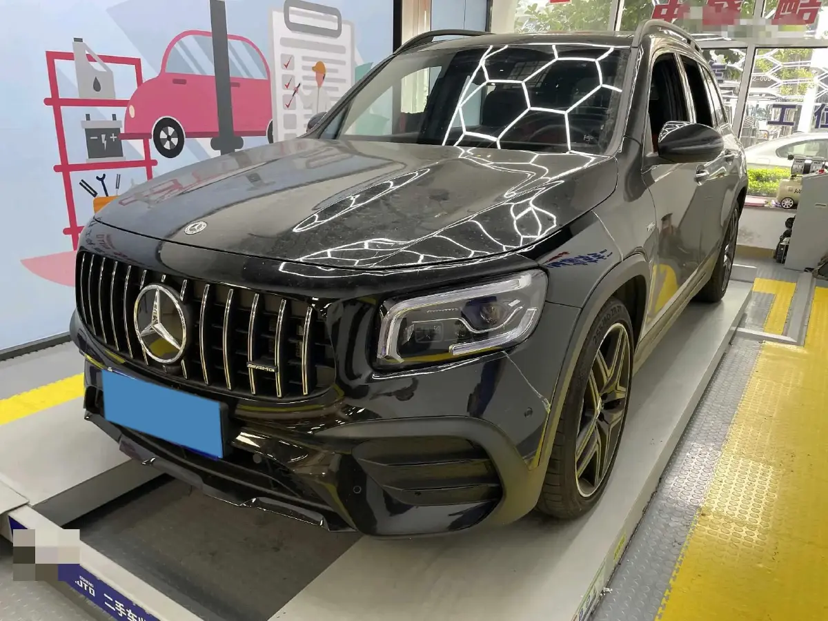 2022 Mercedes-Benz GLB AMG 2.0T 306HP L4 8DCT