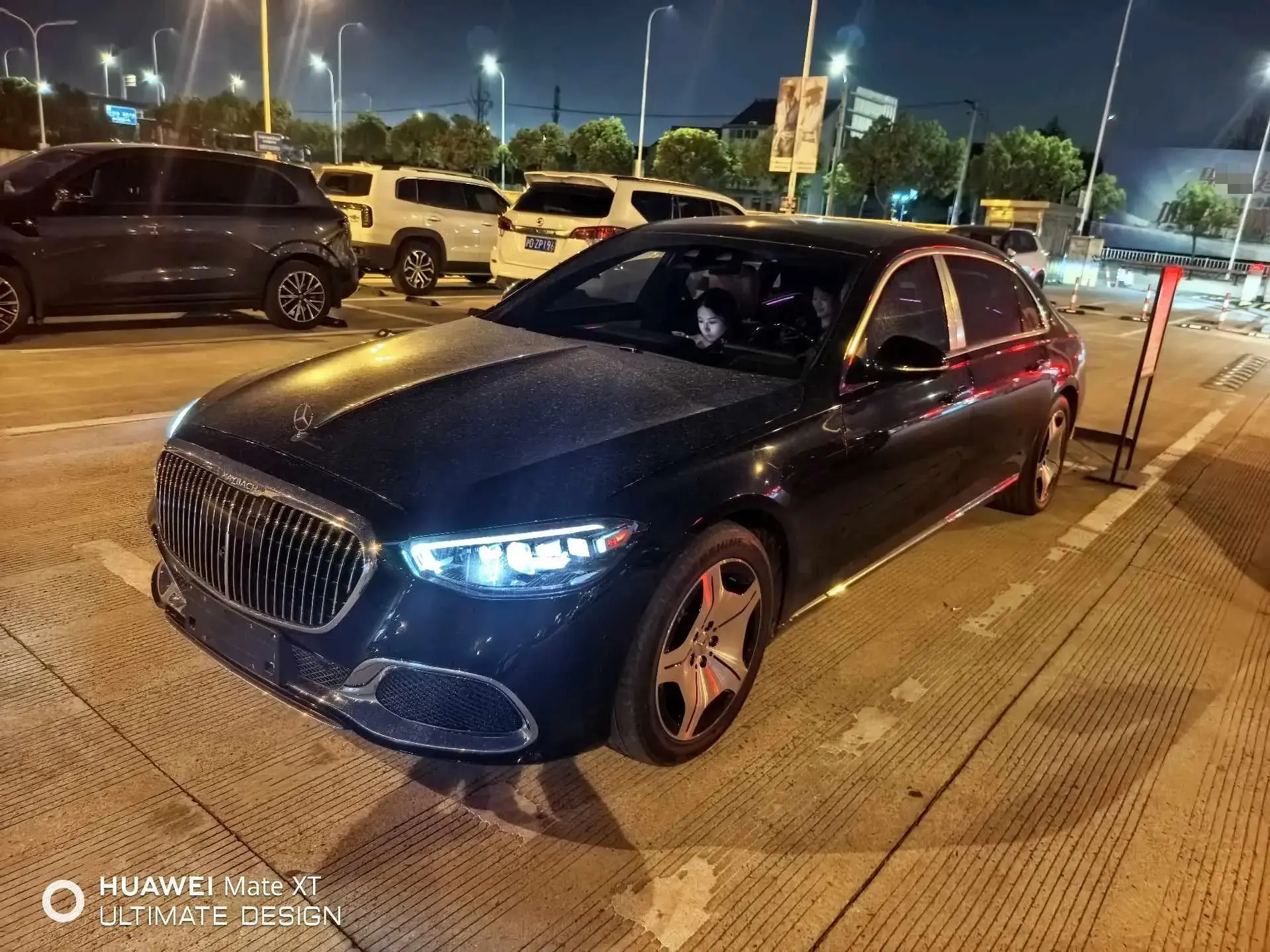 2024 MERCEDES-BENZ MAYBACH view 1