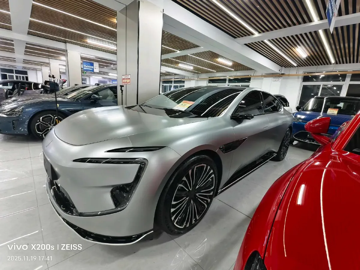 2025 Avatr 12 BEV,autocango,china used car exporter,china ev exporter,chinese used car exporter,chinese used ev exporter