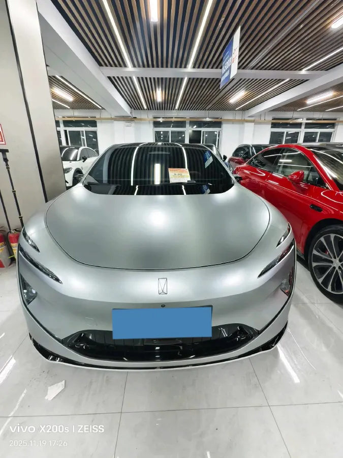 2025 Avatr 12 BEV,autocango,china used car exporter,china ev exporter,chinese used car exporter,chinese used ev exporter