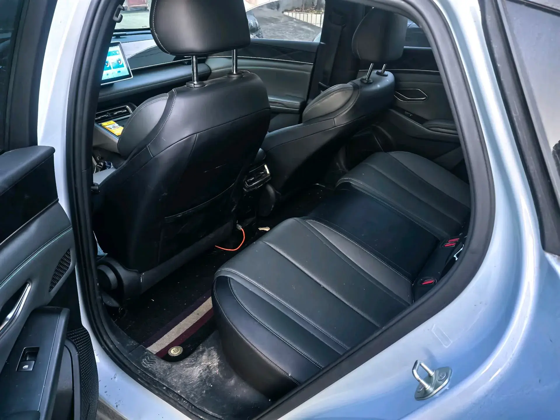 2024 BYD QINL thumbnail 4