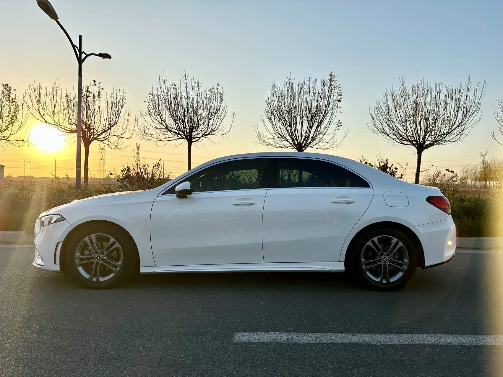 2022 MERCEDES-BENZ A thumbnail 4