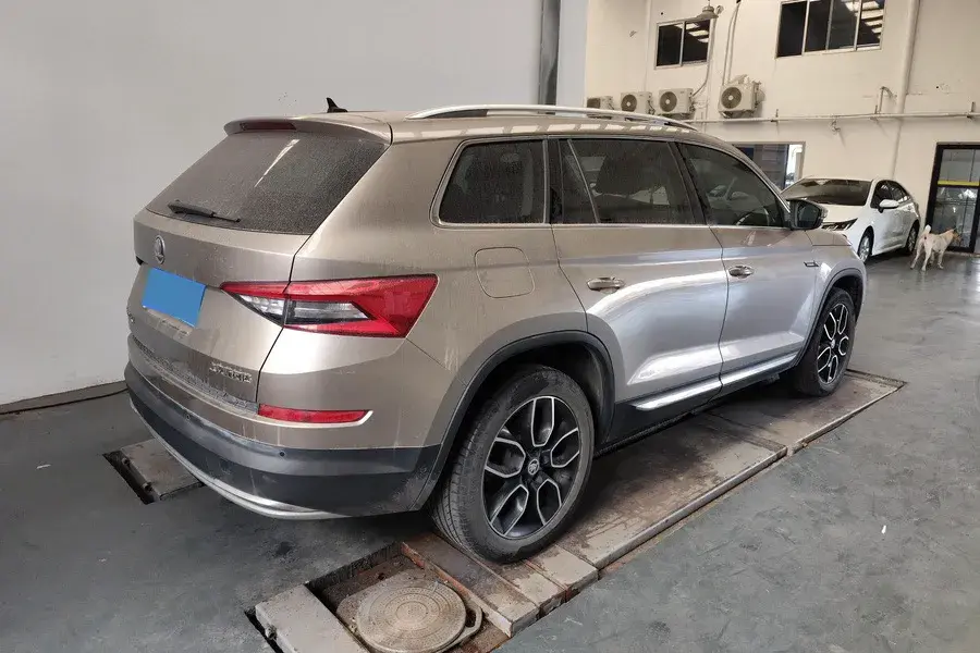 2018 SKODA KODIAK thumbnail 2