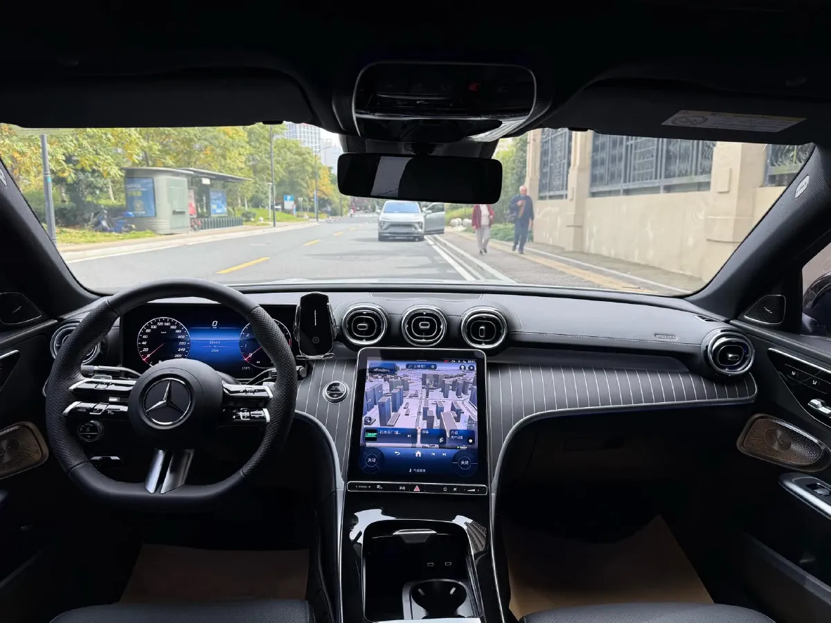 2024 Mercedes-Benz C Class 1.5T 204HP L4 9AT,autocango,china used car exporter,china ev exporter,chinese used car exporter,chinese used ev exporter