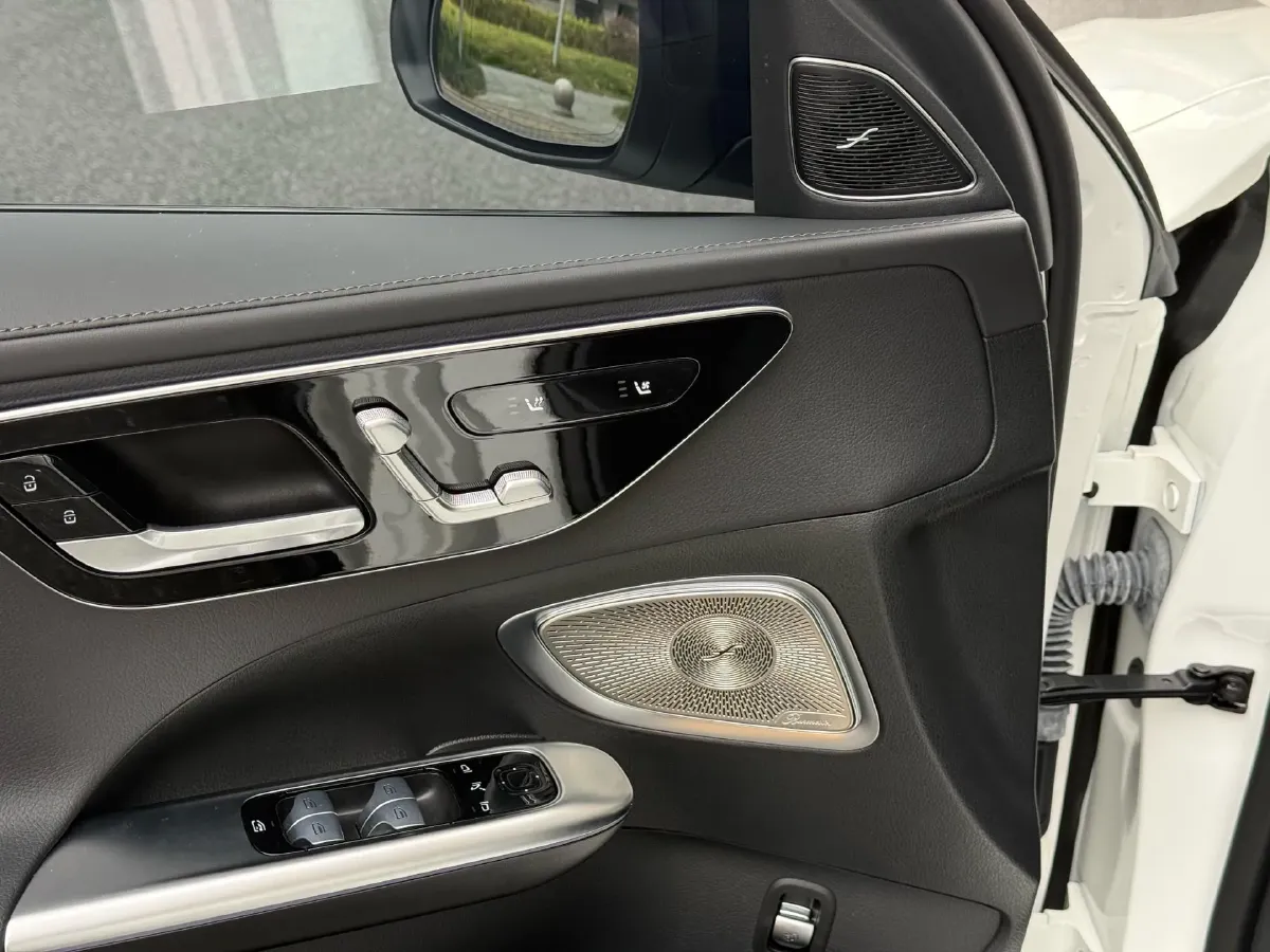 2024 Mercedes-Benz C Class 1.5T 204HP L4 9AT,autocango,china used car exporter,china ev exporter,chinese used car exporter,chinese used ev exporter