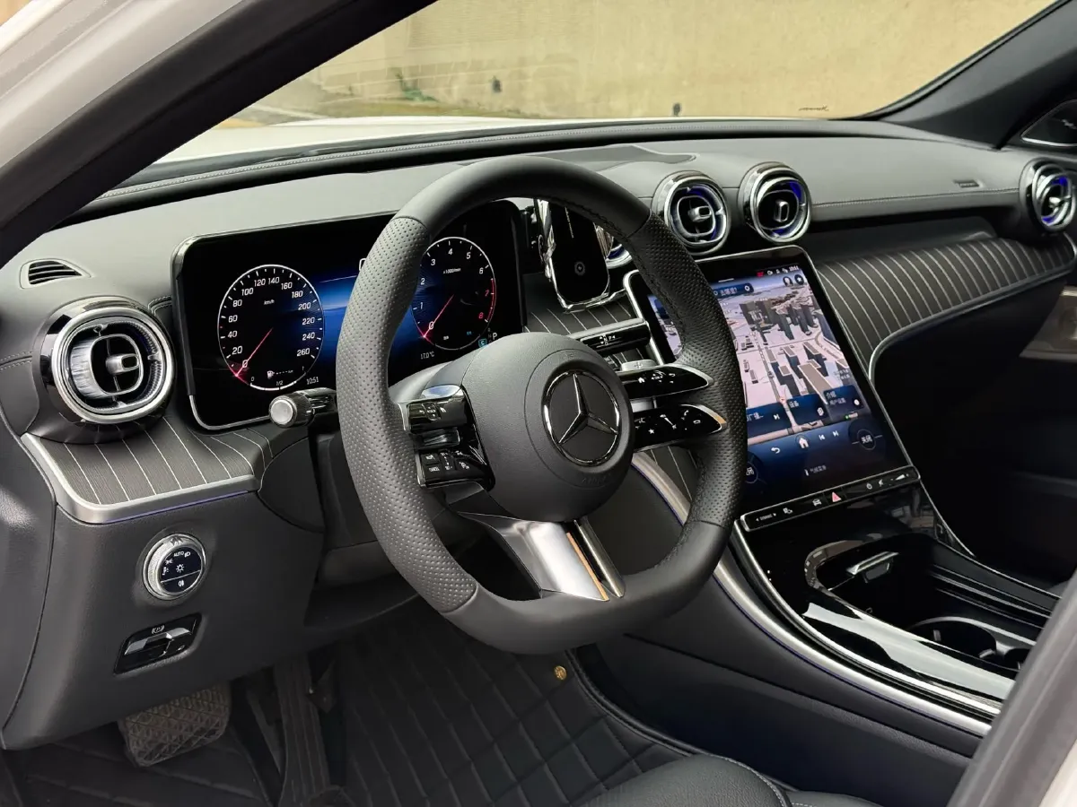 2024 Mercedes-Benz C Class 1.5T 204HP L4 9AT,autocango,china used car exporter,china ev exporter,chinese used car exporter,chinese used ev exporter