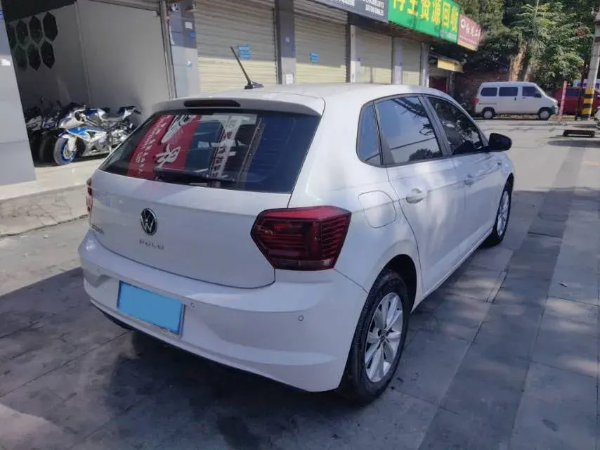 2021 VOLKSWAGEN POLO thumbnail 4