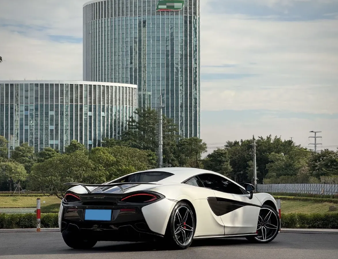 2015 McLaren 570 3.8T 570HP V8 7DCT,autocango,china used car exporter,china ev exporter,chinese used car exporter,chinese used ev exporter