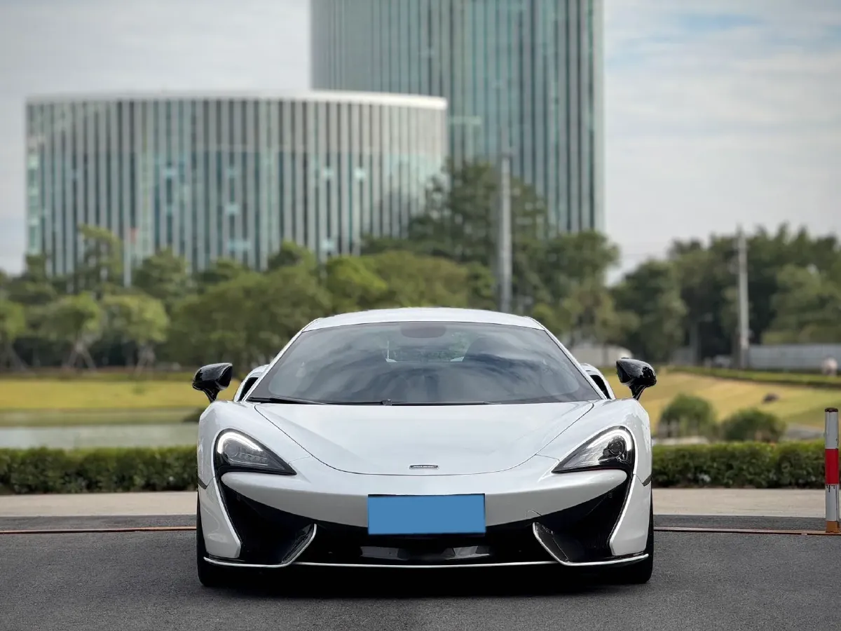 2015 McLaren 570 3.8T 570HP V8 7DCT,autocango,china used car exporter,china ev exporter,chinese used car exporter,chinese used ev exporter