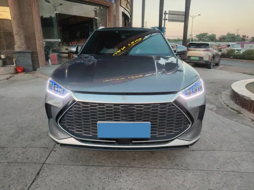 2022 BYD SONG thumbnail 2