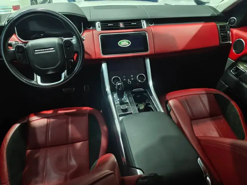 2021 LAND ROVER thumbnail 3