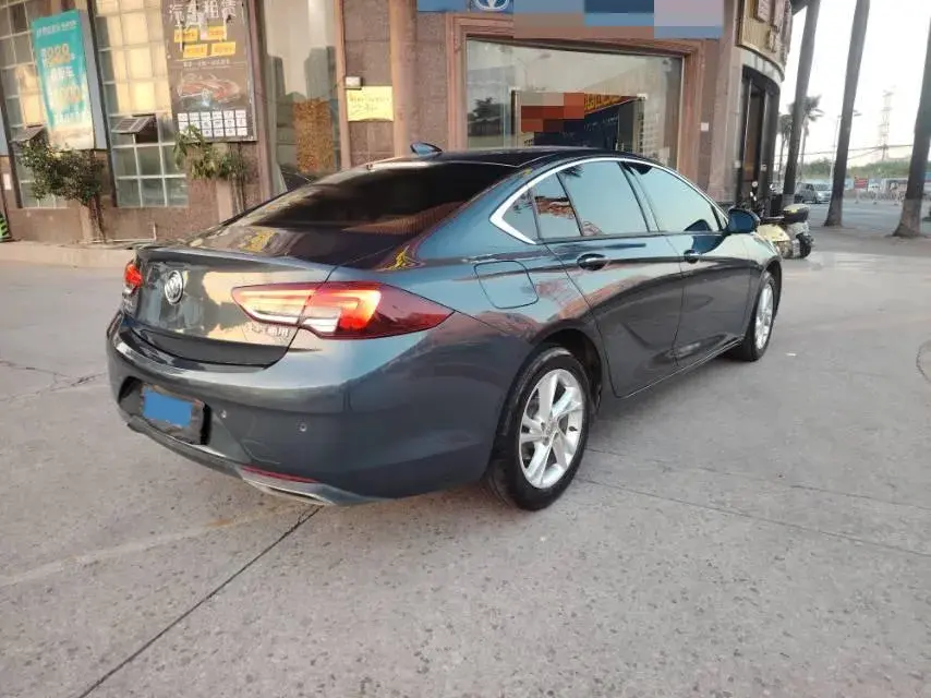 2020 BUICK REGAL thumbnail 4