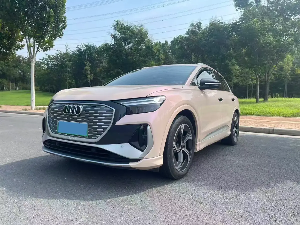 2023 Audi Q4 e-tron BEV 84.8KWH
