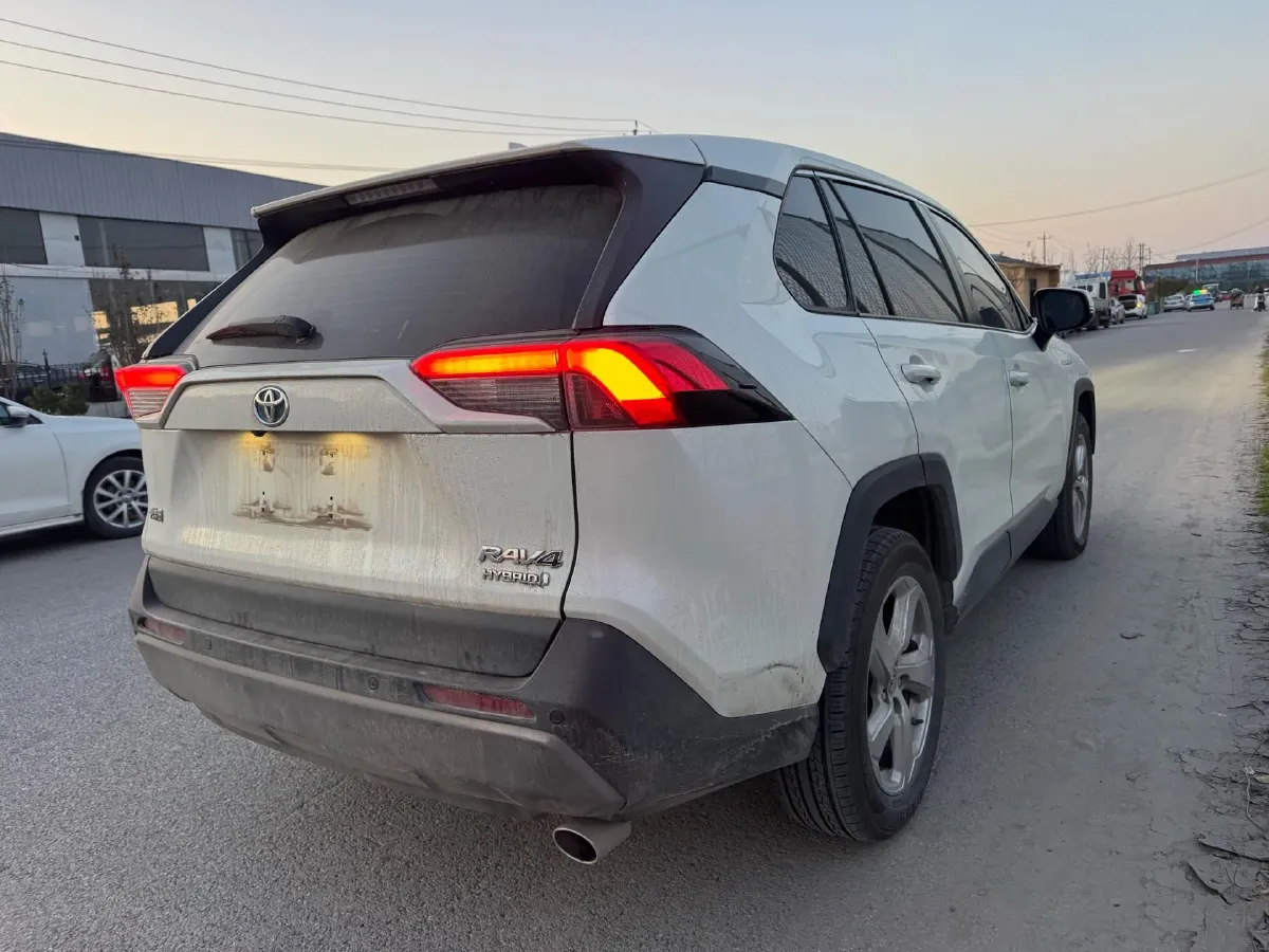 2021 Toyota RAV4 Hybird E+ 2.5L 180HP L4 E-CVT PHEV 15.984KWH,autocango,china used car exporter,china ev exporter,chinese used car exporter,chinese used ev exporter