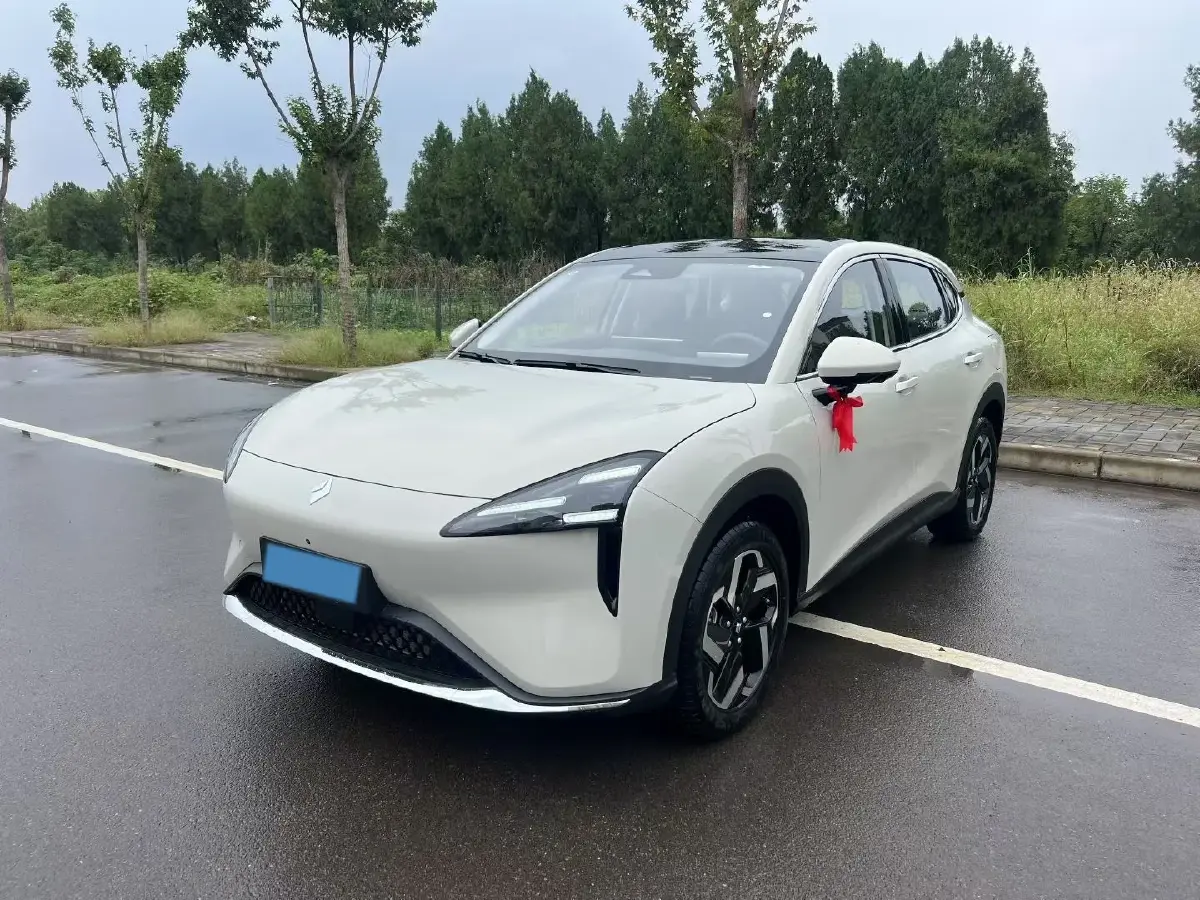 2024 BaoJun Cloud Sea BEV 69.2KWH