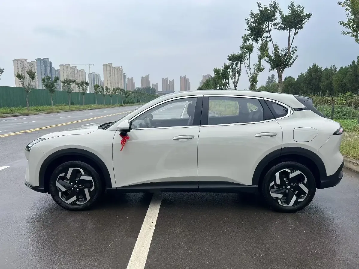 2024 BaoJun Cloud Sea BEV 69.2KWH,autocango,china used car exporter,china ev exporter,chinese used car exporter,chinese used ev exporter