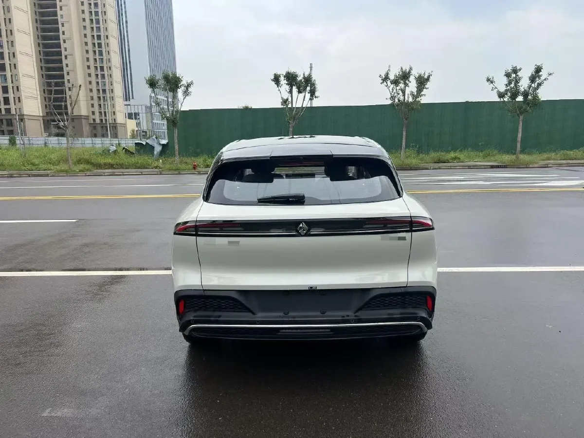 2024 BaoJun Cloud Sea BEV 69.2KWH,autocango,china used car exporter,china ev exporter,chinese used car exporter,chinese used ev exporter