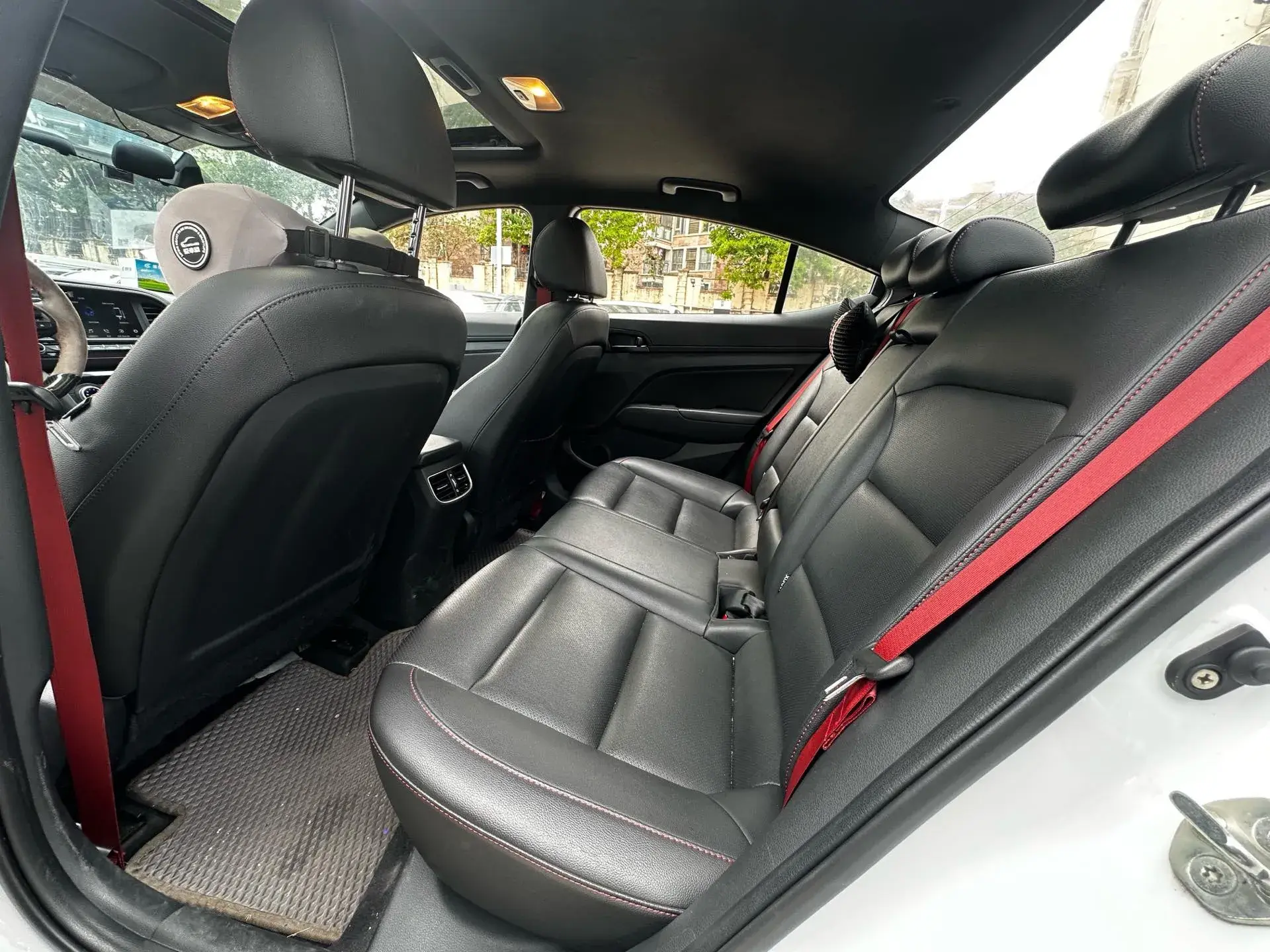 2020 HYUNDAI ELANTRA thumbnail 3