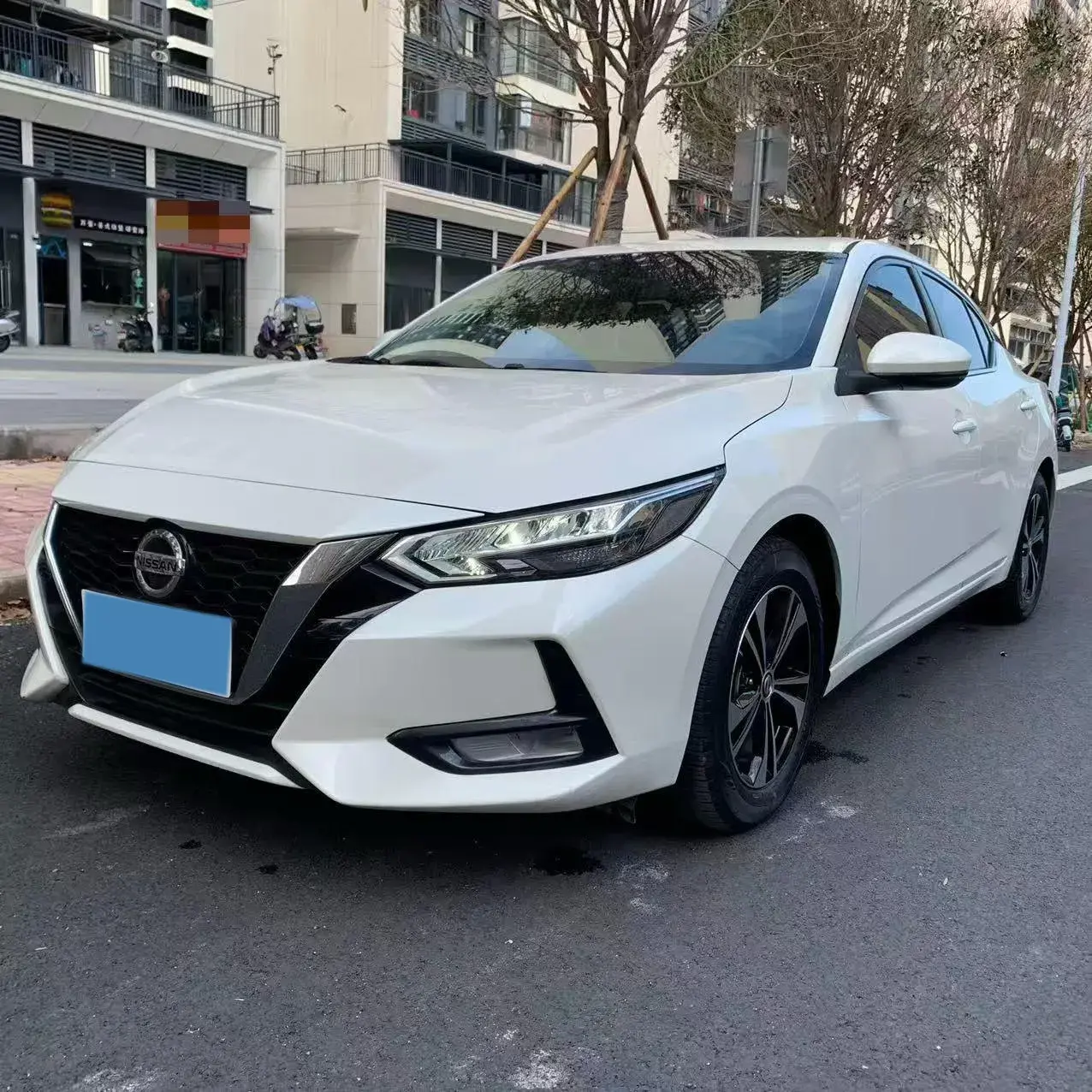 2021 NISSAN SYLPHY view 1
