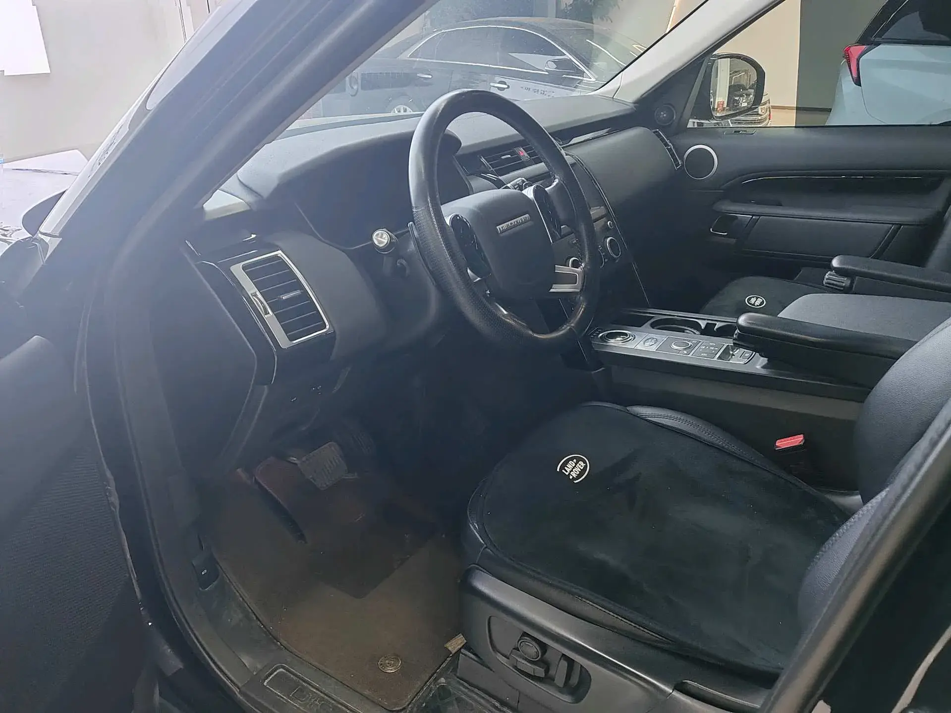 2020 LAND ROVER thumbnail 2