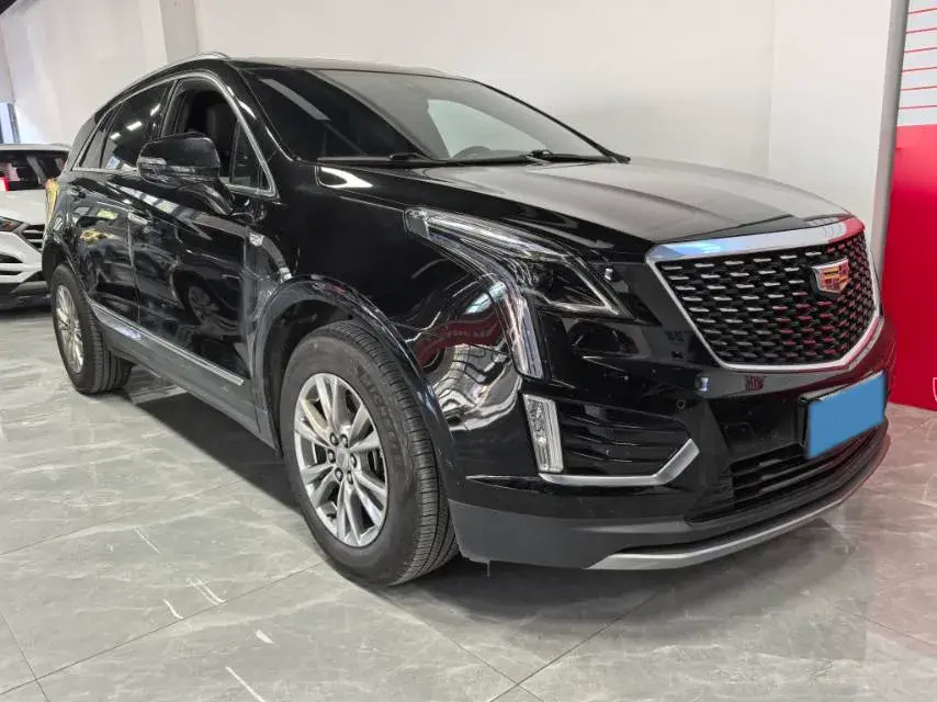 2023 CADILLAC XT5 thumbnail 3