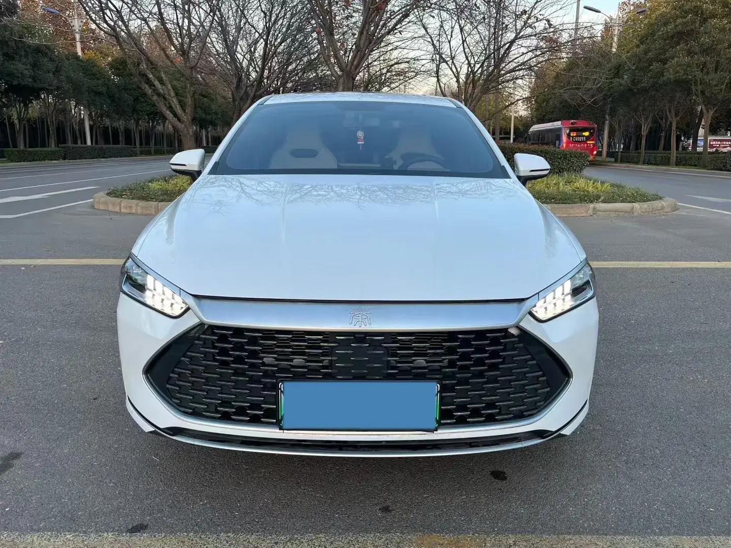 2023 BYD QIN thumbnail 3