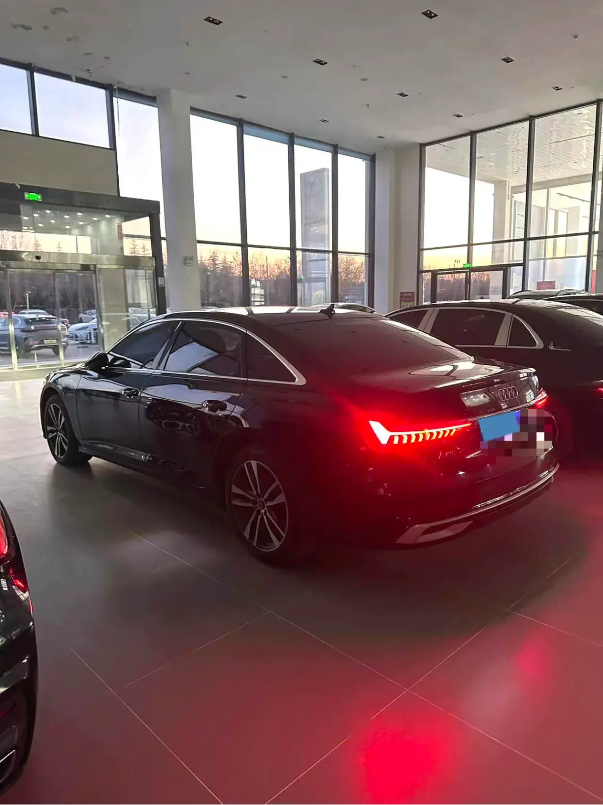 2024 AUDI A6L thumbnail 4