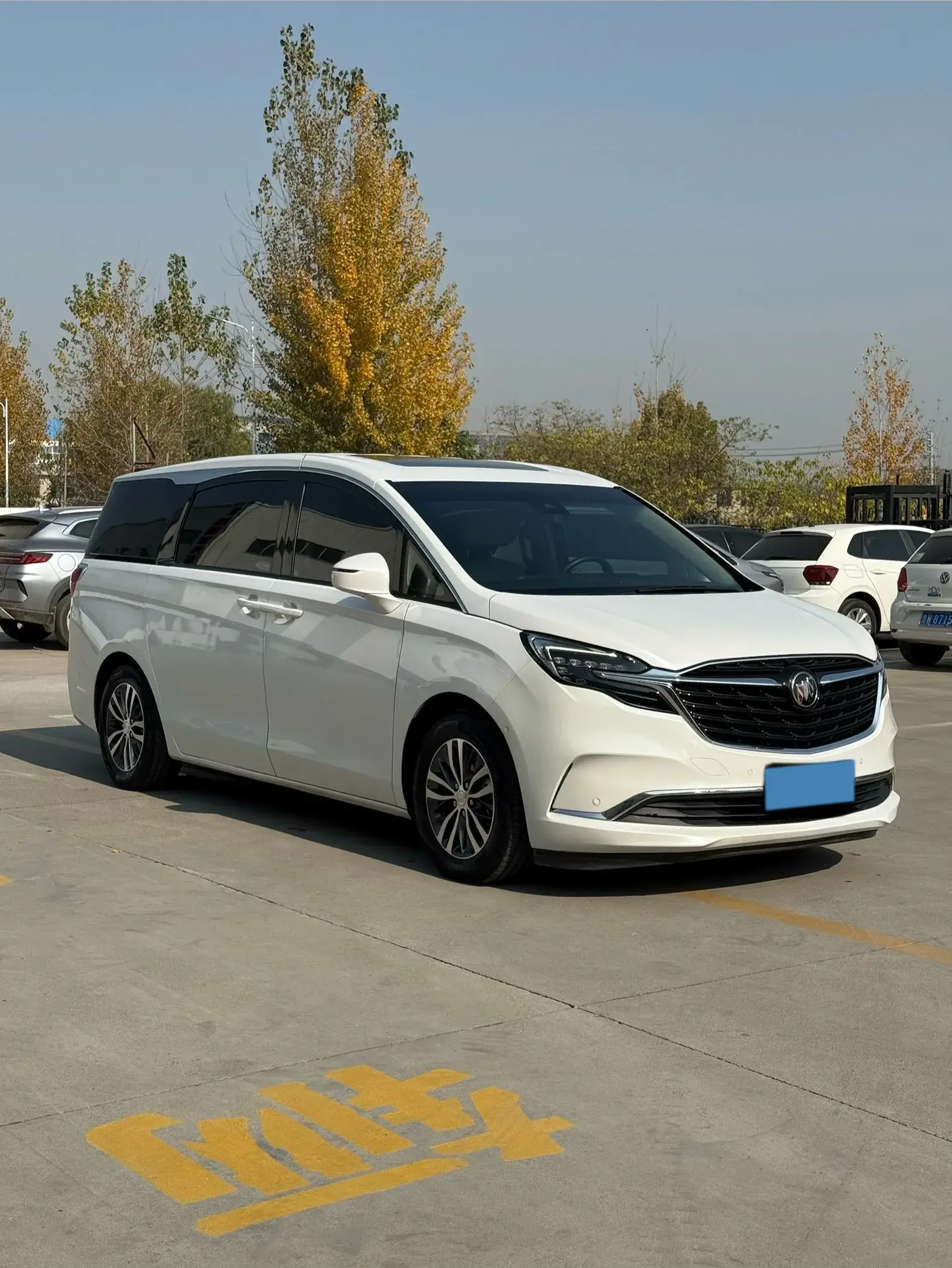 2022 BUICK GL8 thumbnail 3