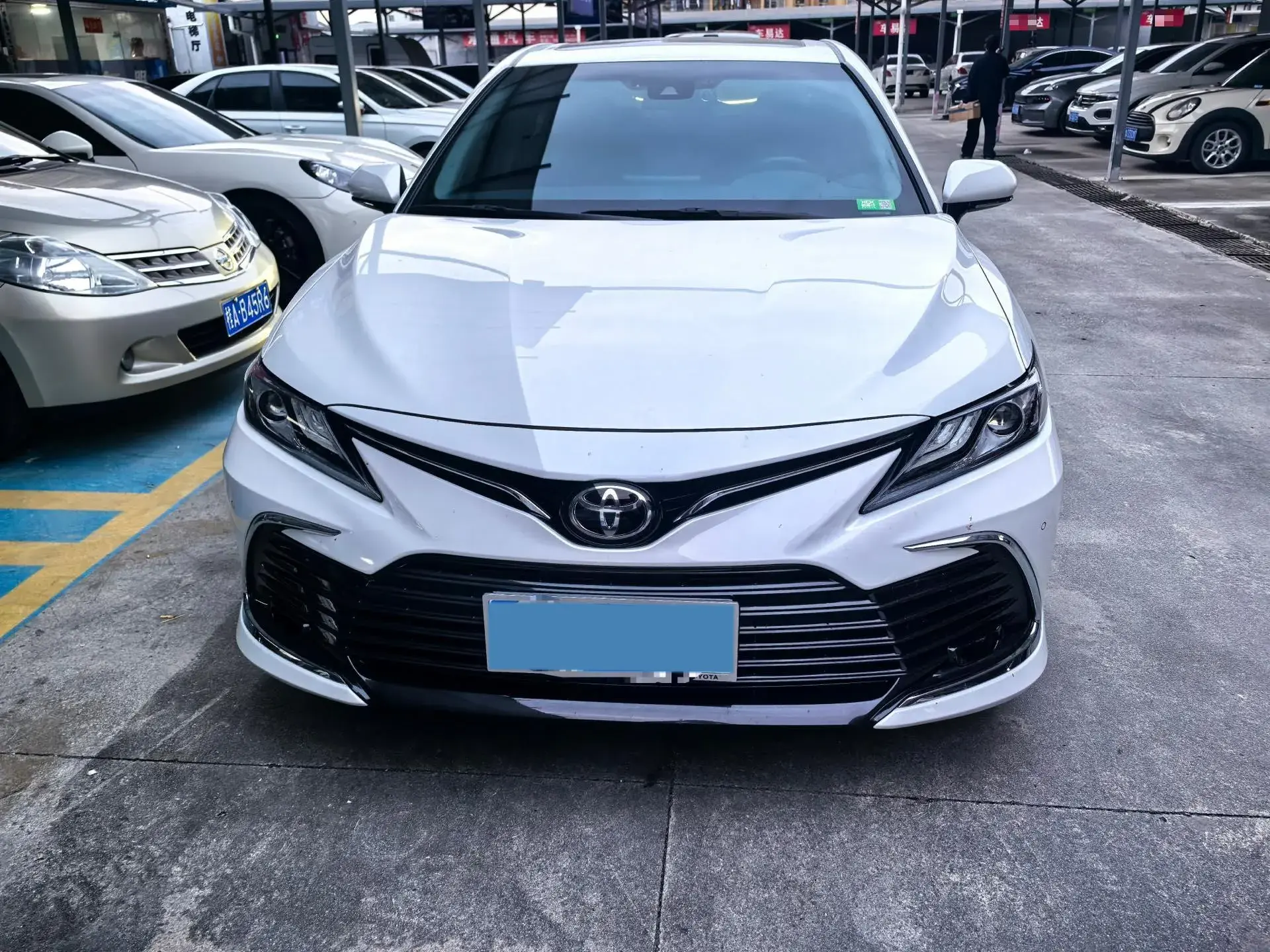 2021 TOYOTA CAMRY thumbnail 2