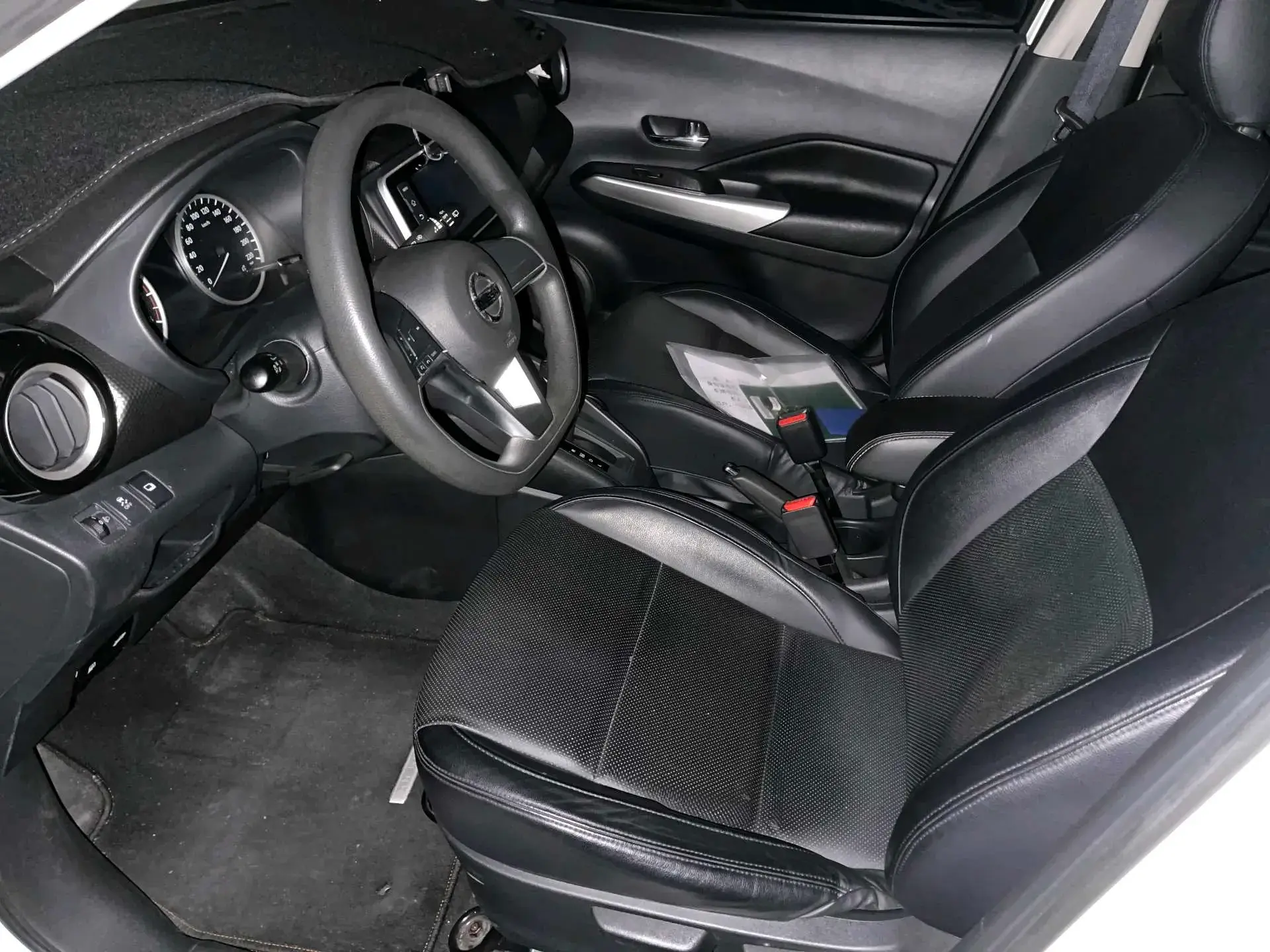 2020 NISSAN KICKS thumbnail 4