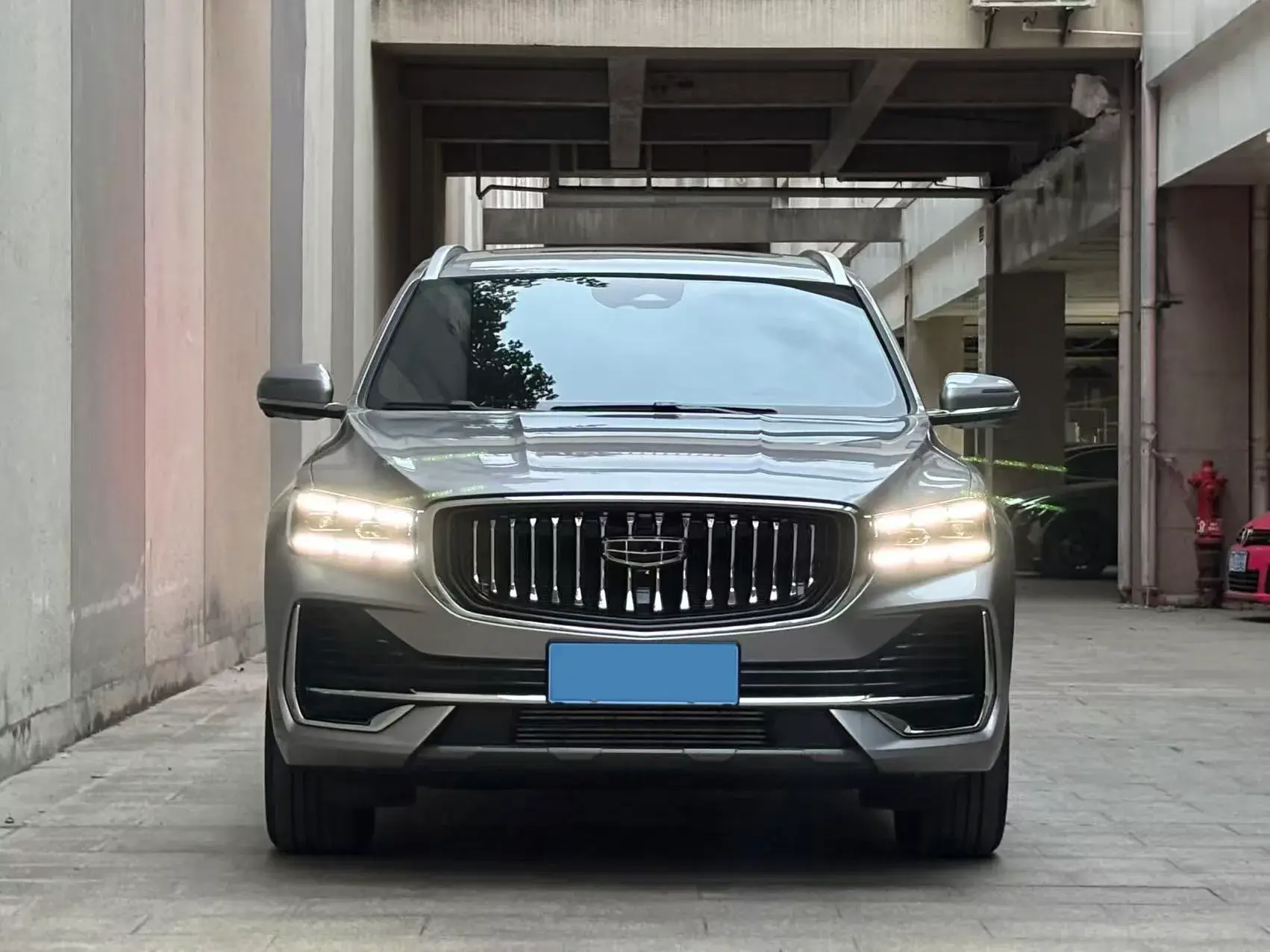 2025 GEELY MONJARO thumbnail 2