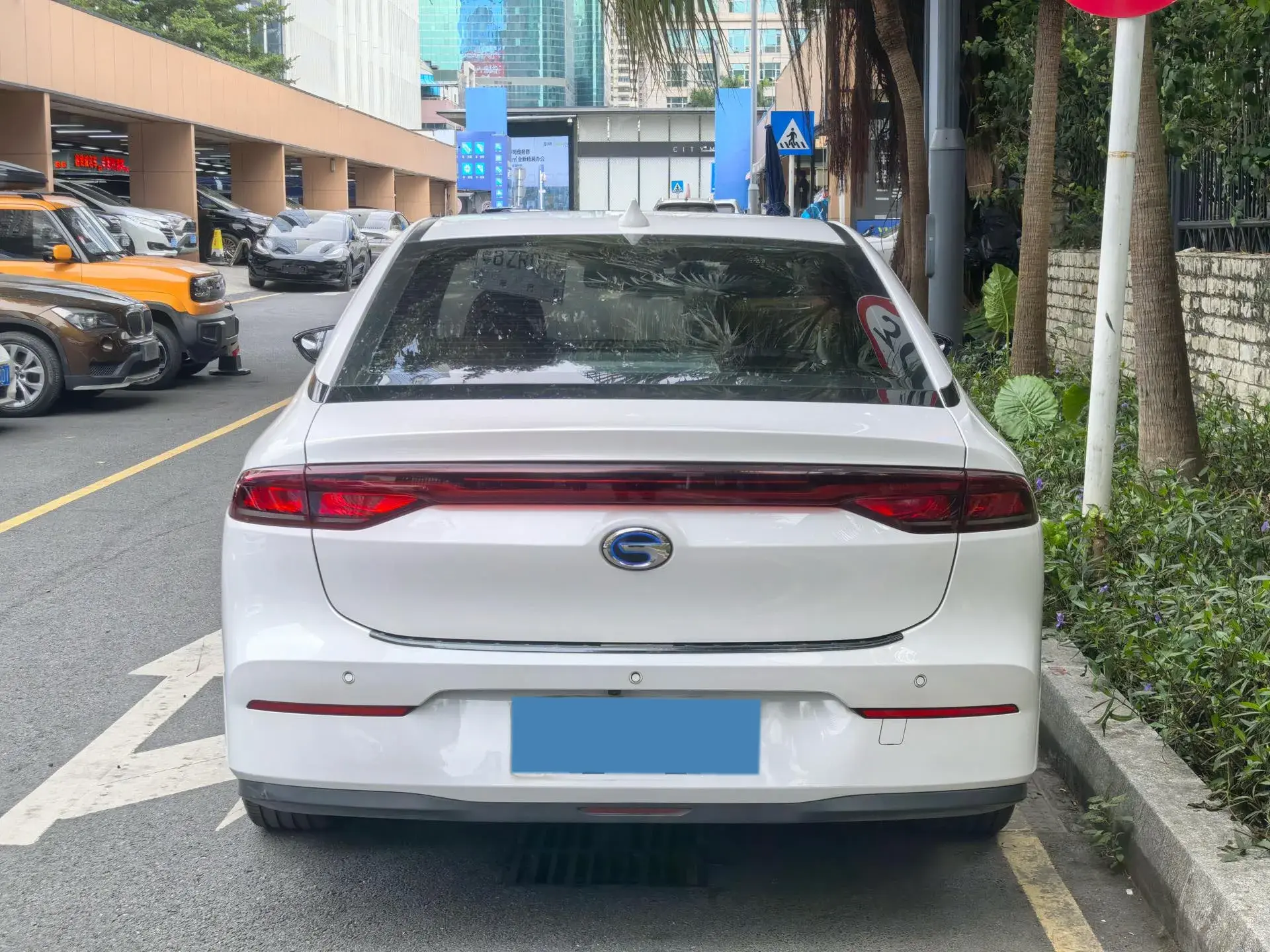 2020 AION S thumbnail 4