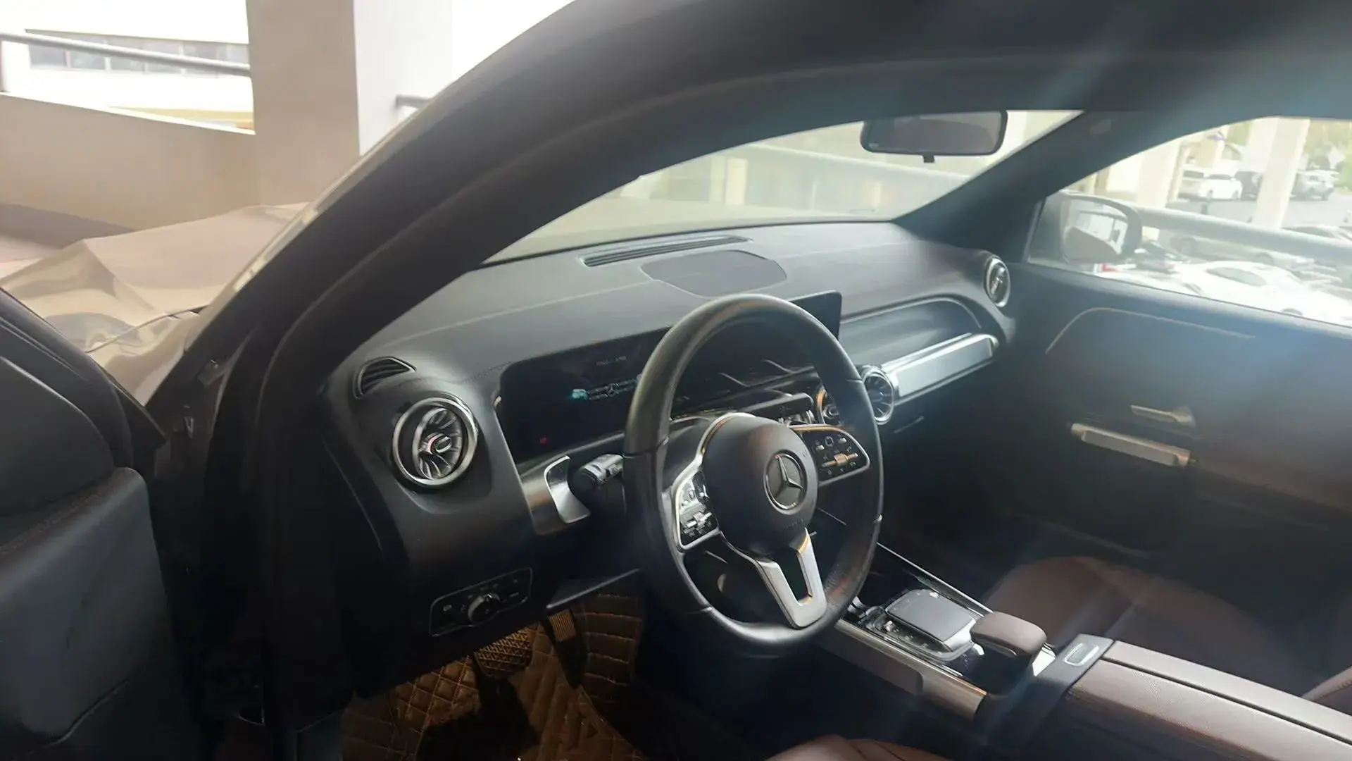 2023 MERCEDES-BENZ GLB thumbnail 4