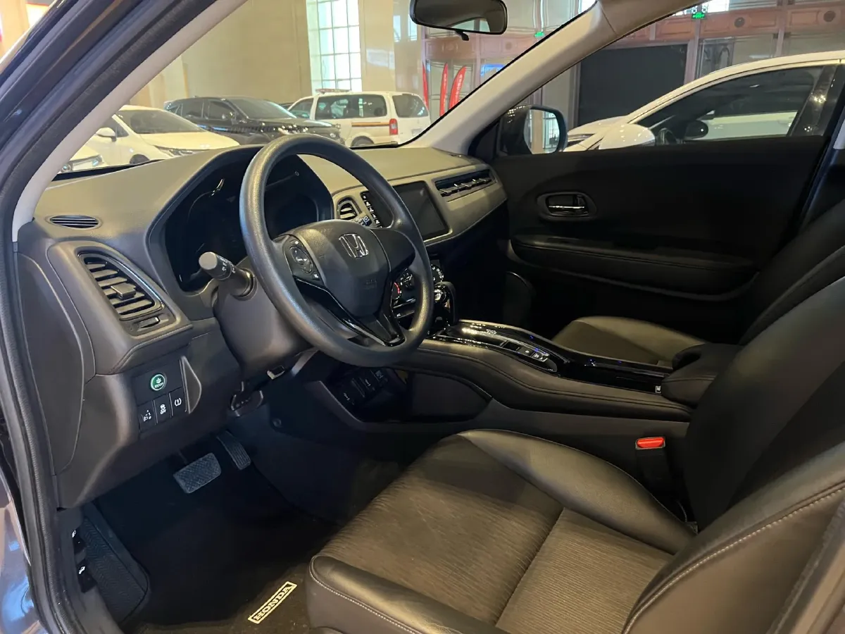 2022 Honda Vezel 1.5L 131HP L4 CVT,autocango,china used car exporter,china ev exporter,chinese used car exporter,chinese used ev exporter