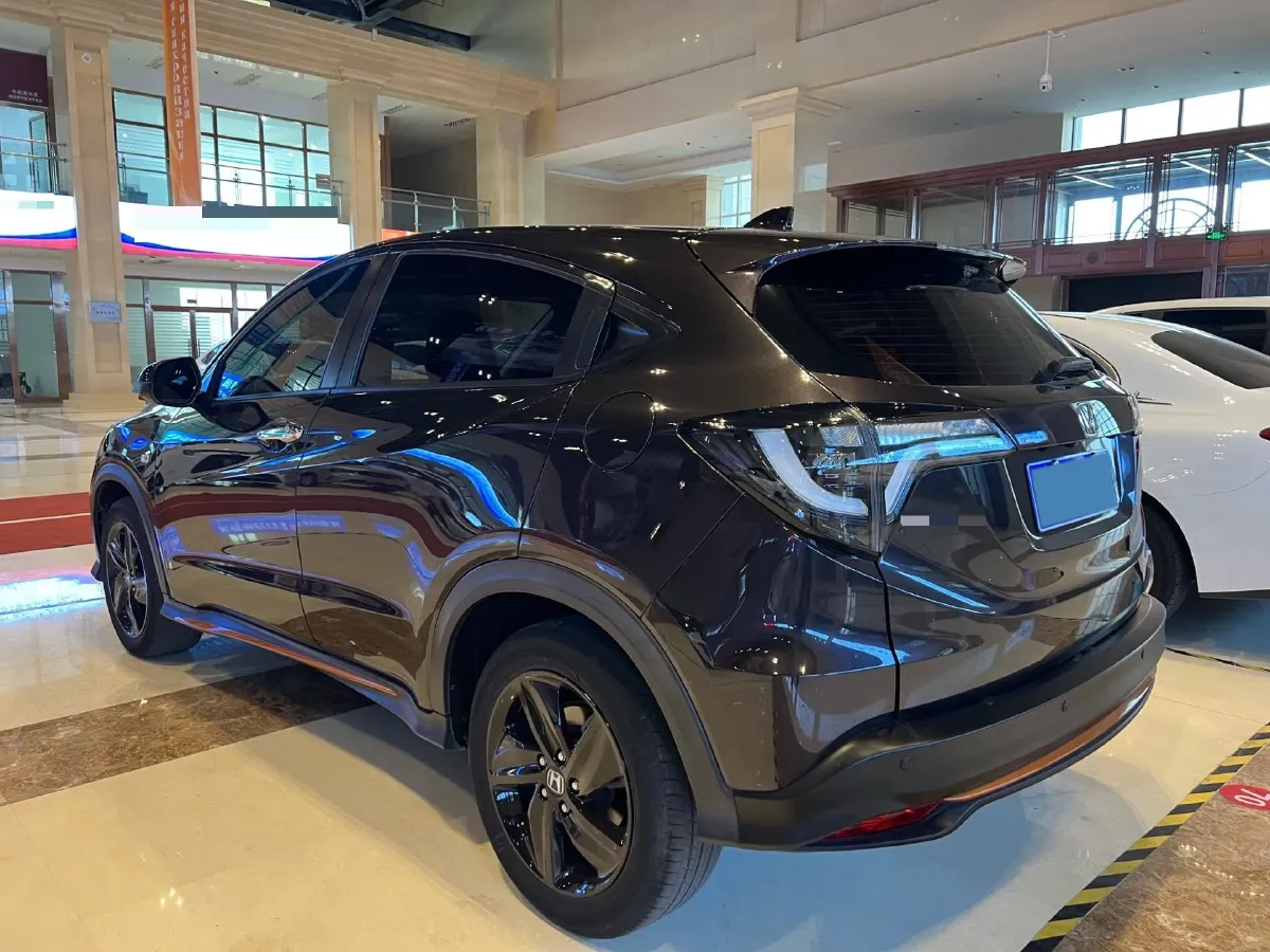 2022 Honda Vezel 1.5L 131HP L4 CVT,autocango,china used car exporter,china ev exporter,chinese used car exporter,chinese used ev exporter