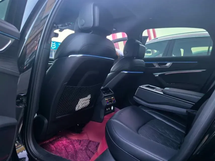 2025 Audi A6L 3.0T 340HP V6 7DCT,autocango,china used car exporter,china ev exporter,chinese used car exporter,chinese used ev exporter