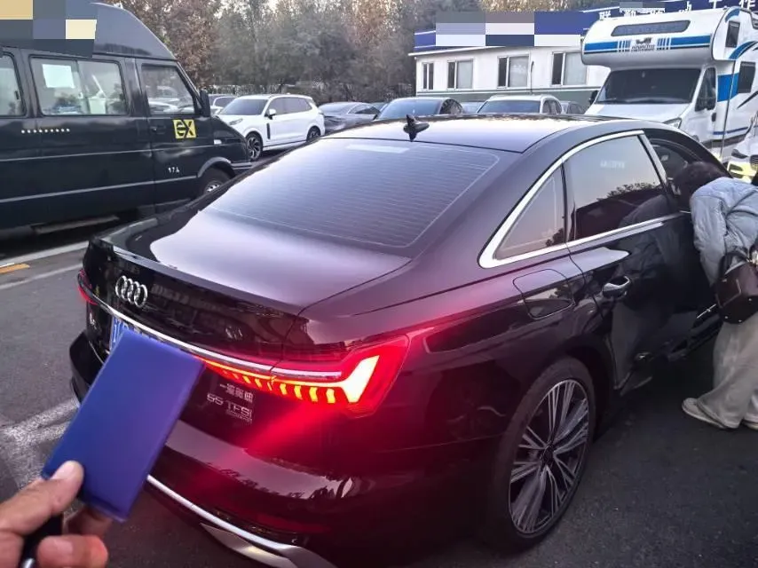 2025 Audi A6L 3.0T 340HP V6 7DCT,autocango,china used car exporter,china ev exporter,chinese used car exporter,chinese used ev exporter