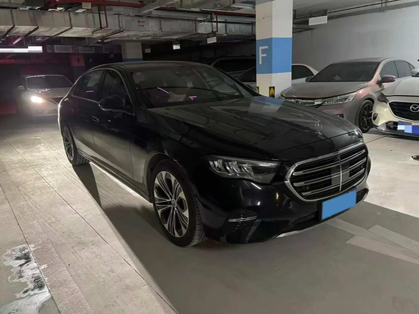 2025 MERCEDES-BENZ E thumbnail 3