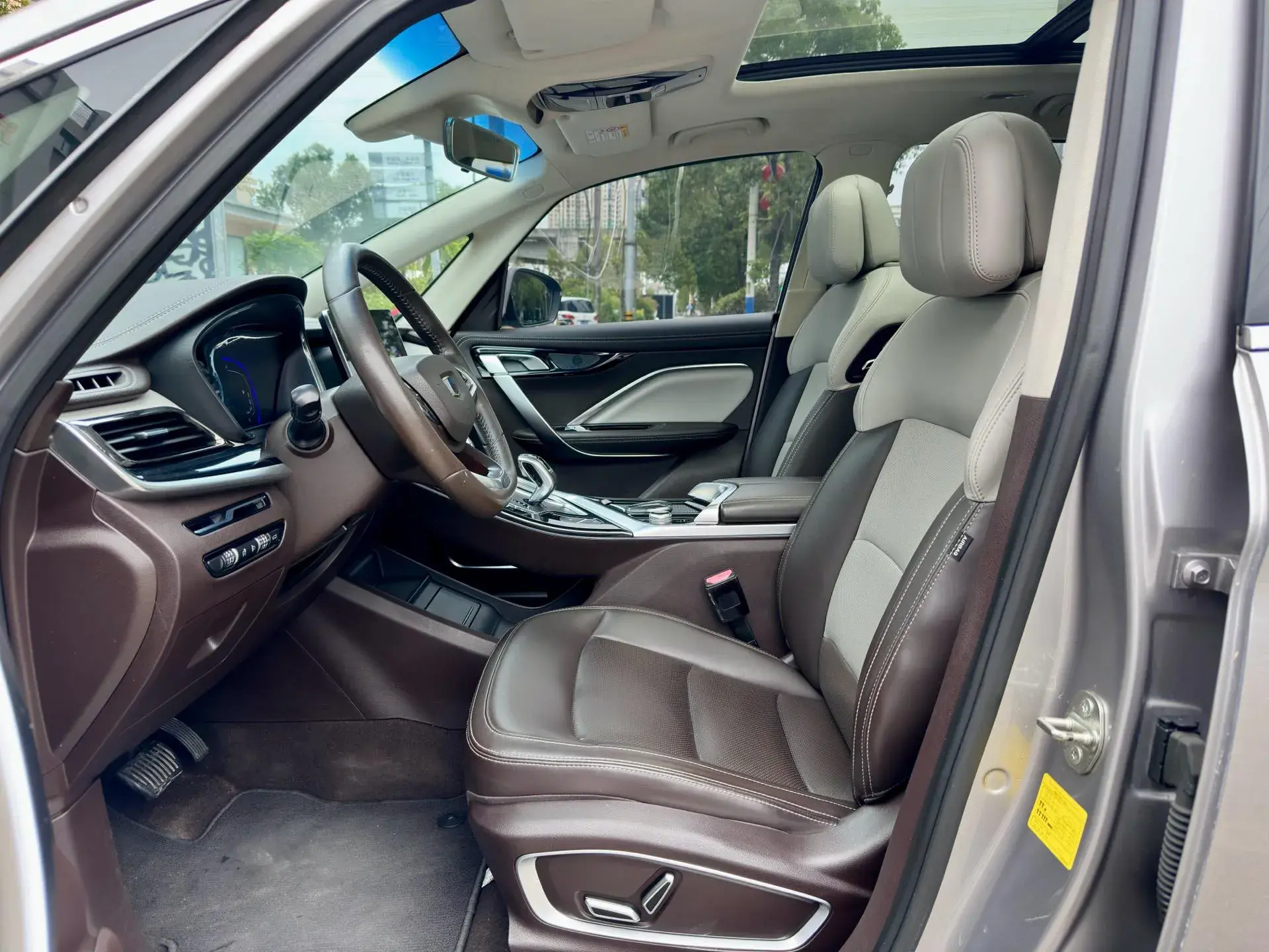 2019 GEELY JIAJI thumbnail 4